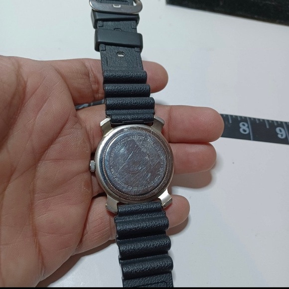 Vintage Swiss Army Victorinox Date Rotate Dial Ruber Band Watch New Batt L4 - Picture 6 of 7